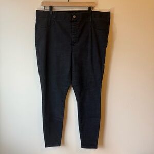 Woman’s Lauren Conrad | Black Skinny Pull on Jeans | size 18W